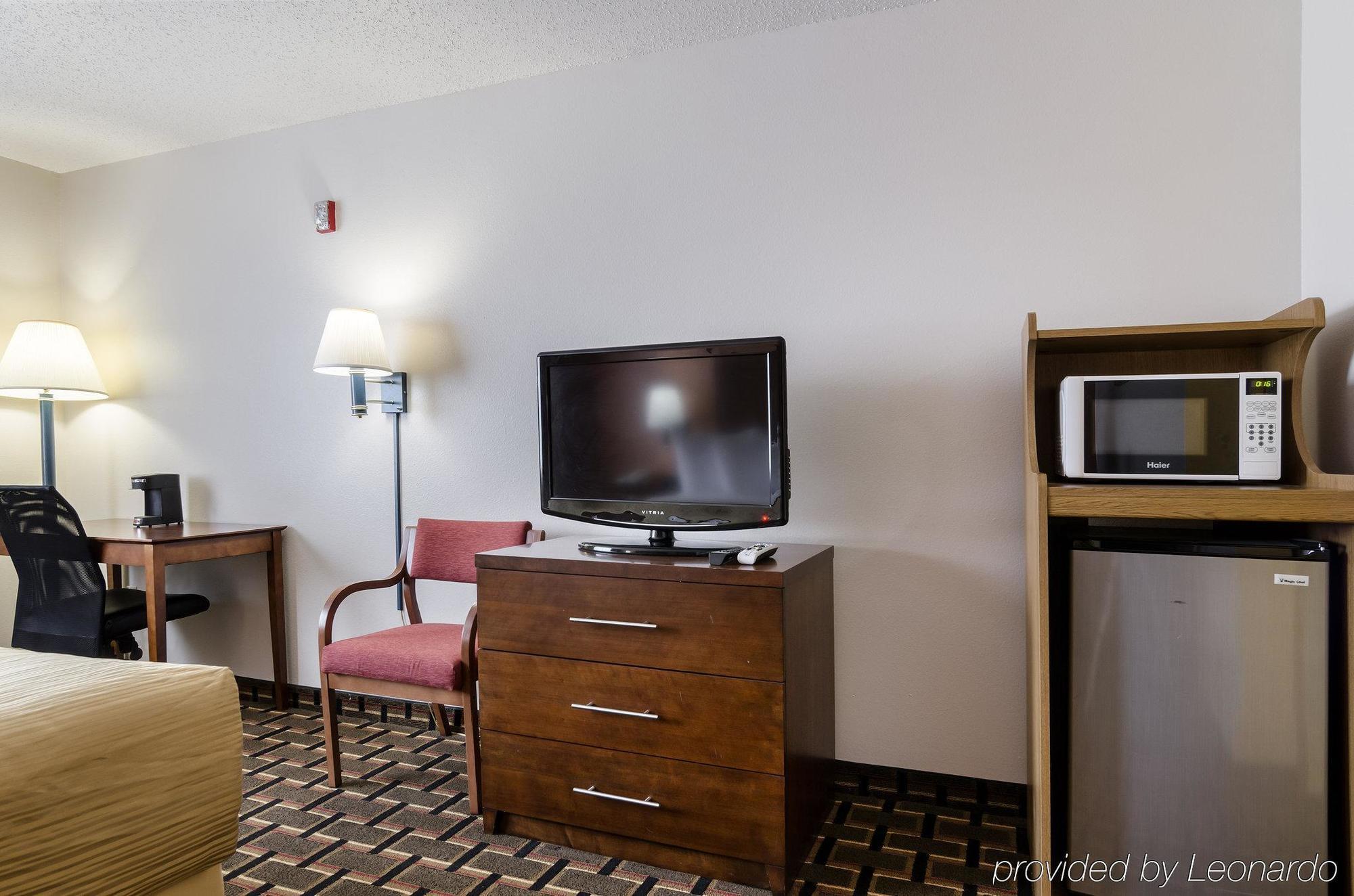 Quality Inn Osceola Exterior photo